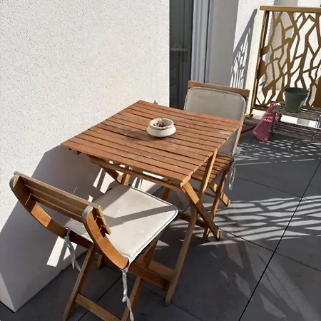 Le Toit Des Volcans - 8 Couchages - Terrasse Privee Et Wifi * 克莱蒙费朗