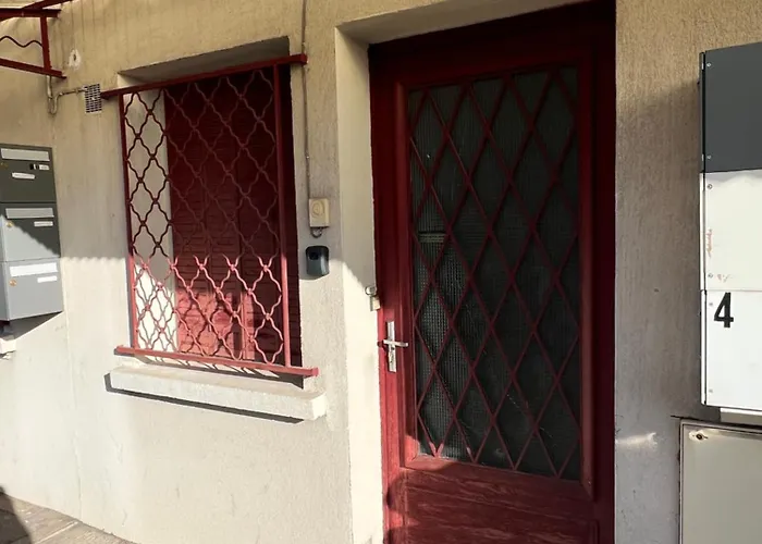 Le Toit Des Volcans - 8 Couchages - Terrasse Privee Et Wifi Διαμέρισμα *